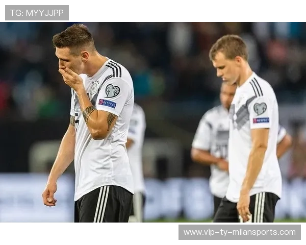 塞门约回防补位极为及时：那一刻，球队的防线像装上了定时器