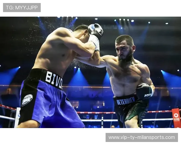 贝特比耶夫训练中展示惊人力量控制力